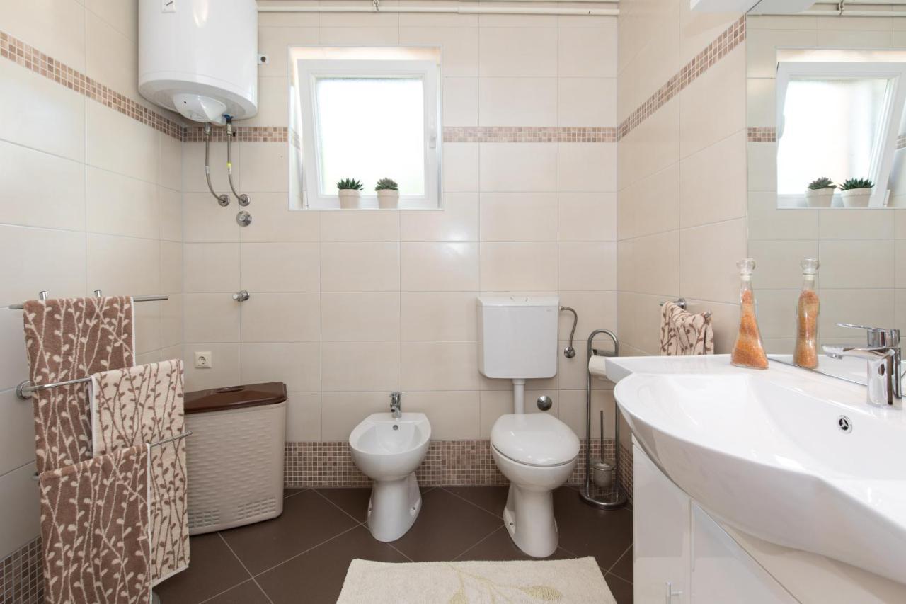 Apartmani Paradiso كرك المظهر الخارجي الصورة